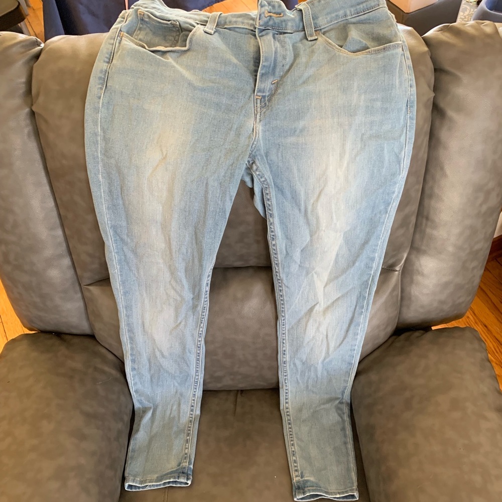 535 Super Skinny Levi's Size 31